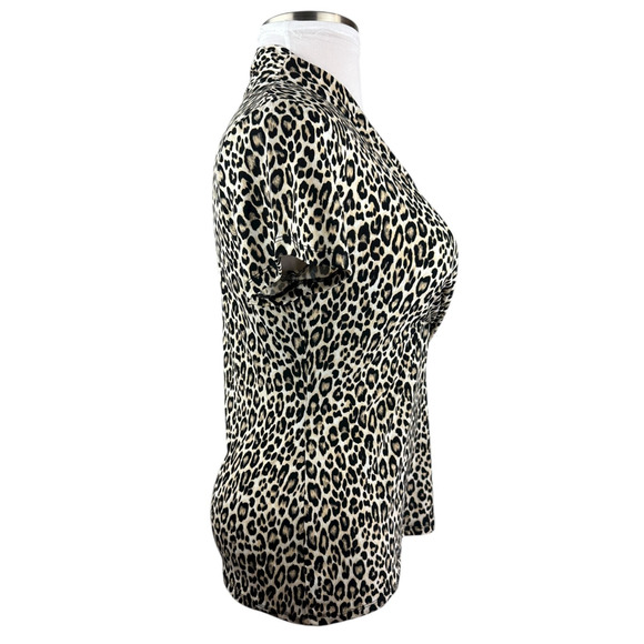 NEW Philosophy Faux Wrap Surplice Leopard Print Short Sleeve Stretchy Top Large - Picture 6 of 11